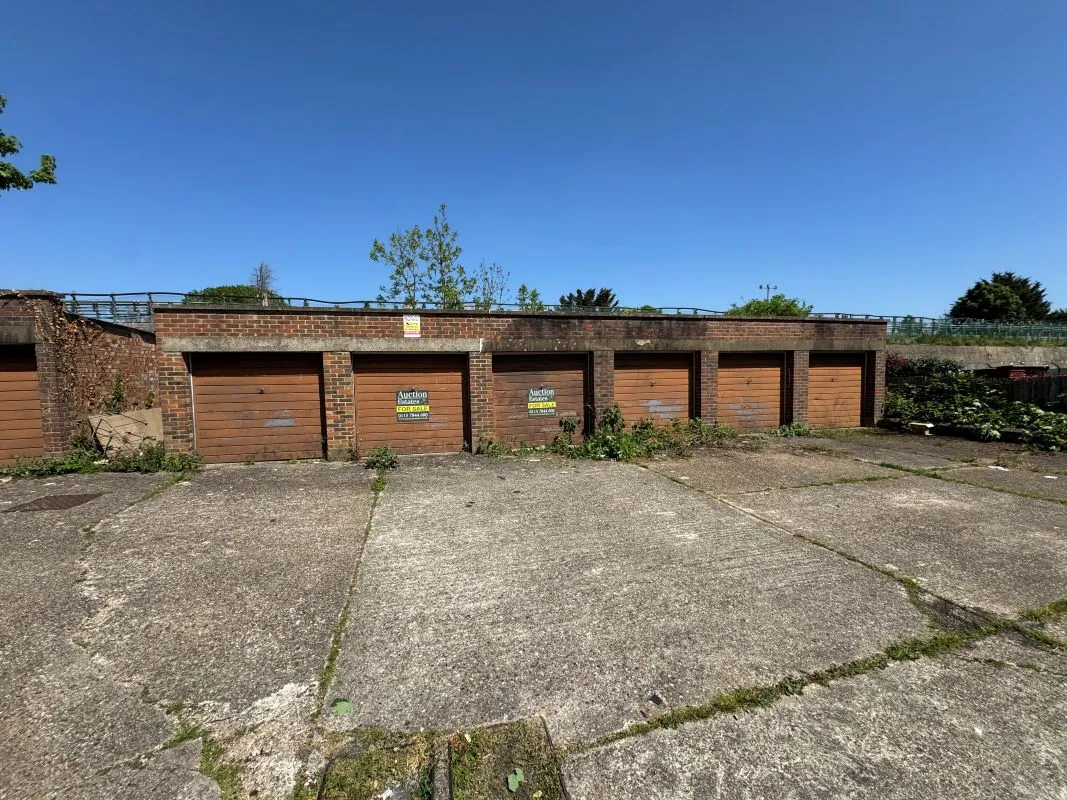 Garage 9 to the rear of 71 Tolcarne Drive, Pinner, Middlesex, HA5 2DH