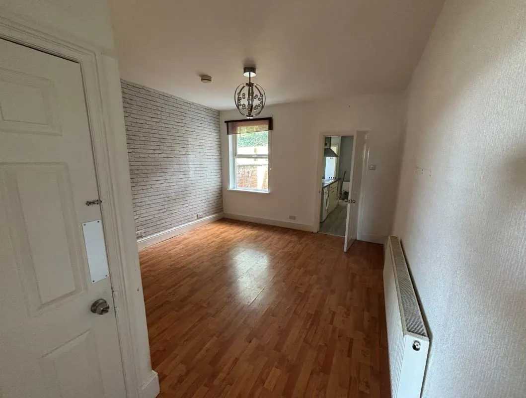 28 Mansfield Street, Sherwood, Nottingham, NG5 4AA