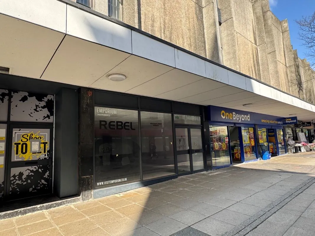 102-104 New Street, Huddersfield, West Yorkshire, HD1 2UD