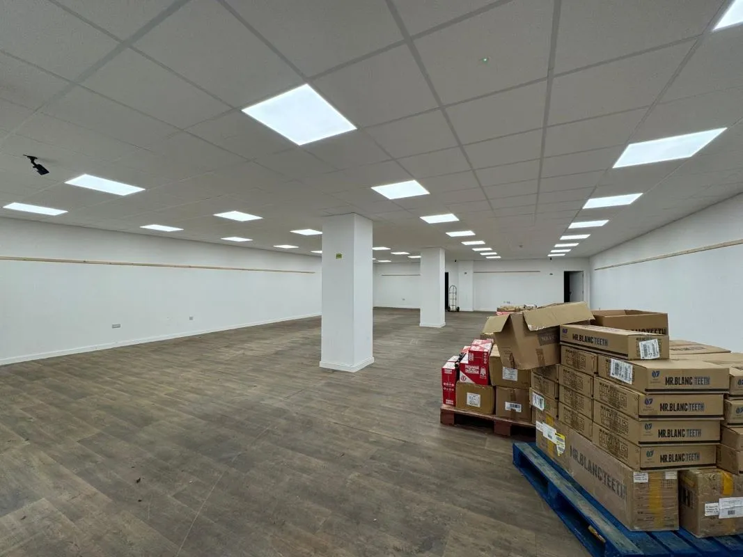 102-104 New Street, Huddersfield, West Yorkshire, HD1 2UD