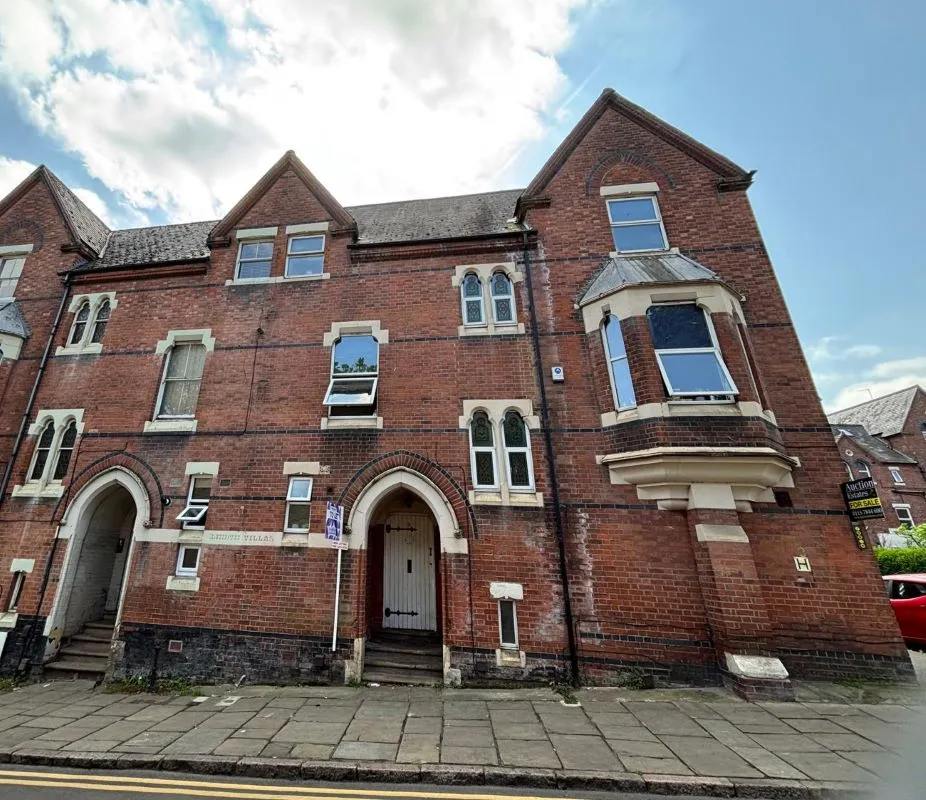 5 Burns Street, Nottingham, NG7 4DS