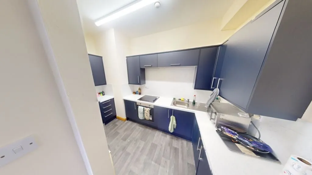 5 Burns Street, Nottingham, NG7 4DS