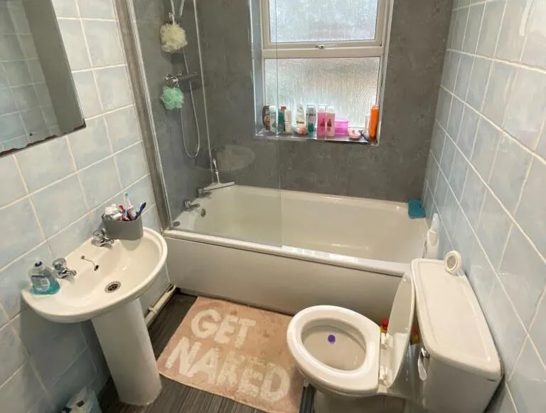 5 Burns Street, Nottingham, NG7 4DS