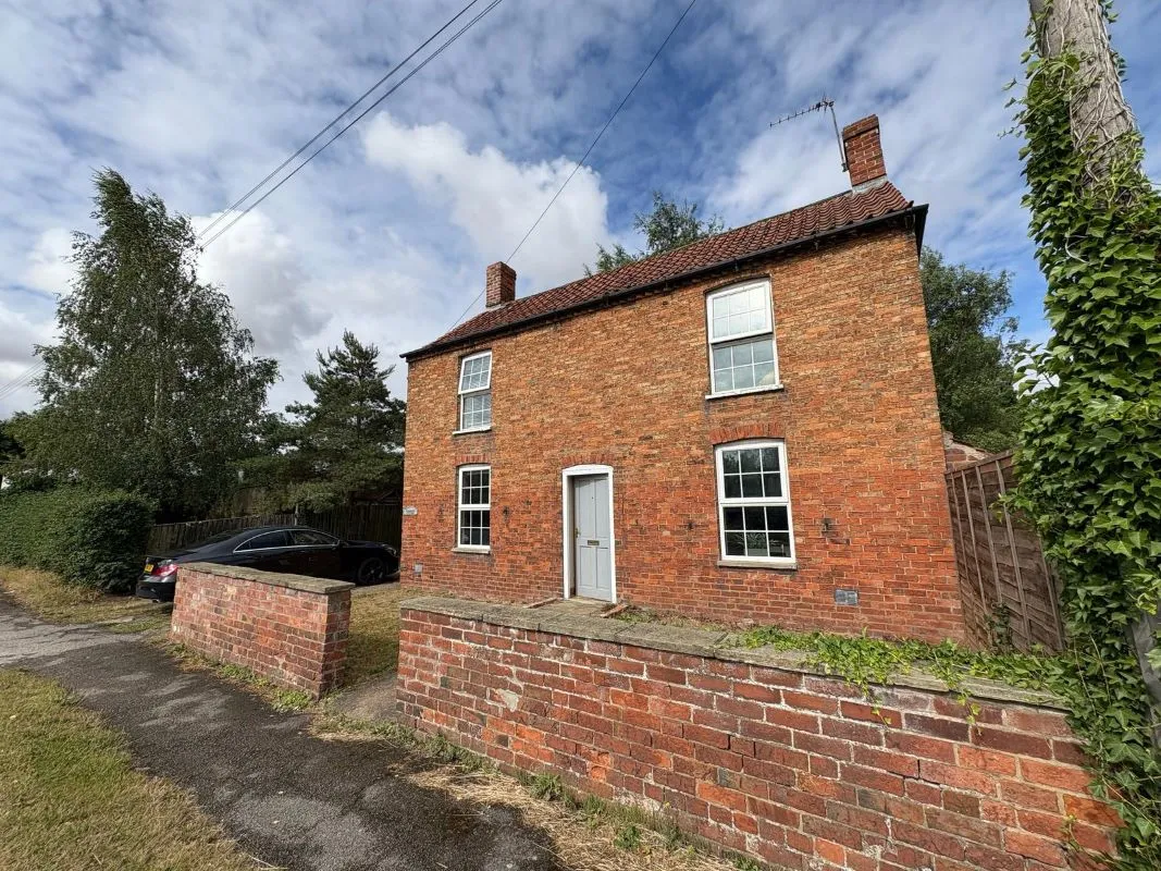 Wingrove Cottage, Main Road, Besthorpe, Newark, NG23 7HR