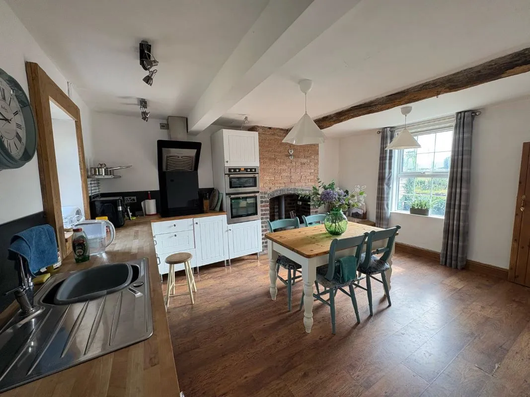 Wingrove Cottage, Main Road, Besthorpe, Newark, NG23 7HR