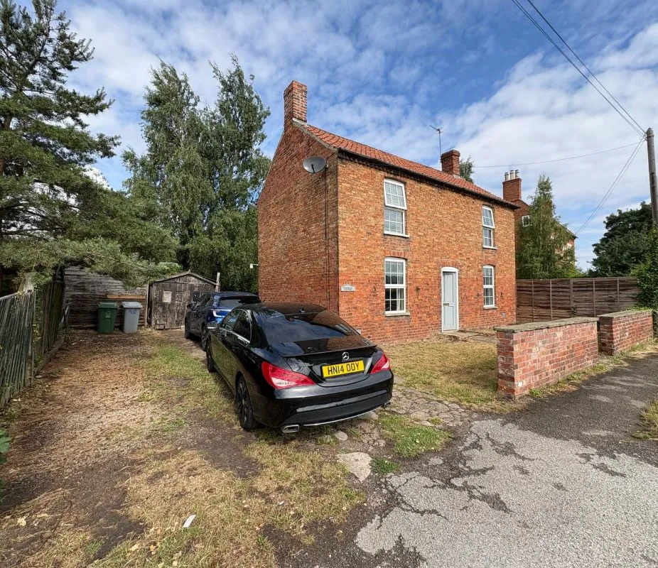 Wingrove Cottage, Main Road, Besthorpe, Newark, NG23 7HR