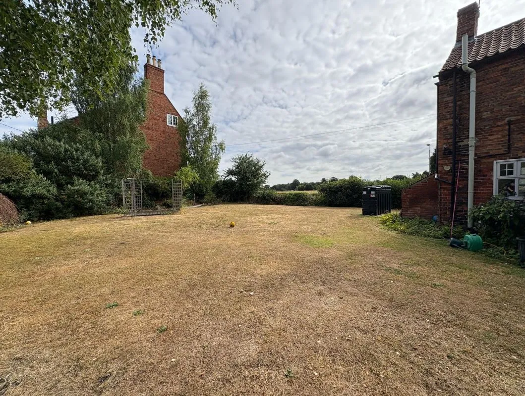 Wingrove Cottage, Main Road, Besthorpe, Newark, NG23 7HR