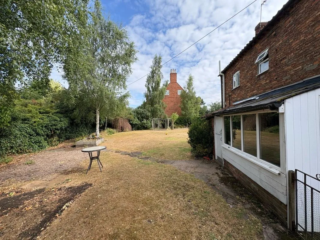 Wingrove Cottage, Main Road, Besthorpe, Newark, NG23 7HR