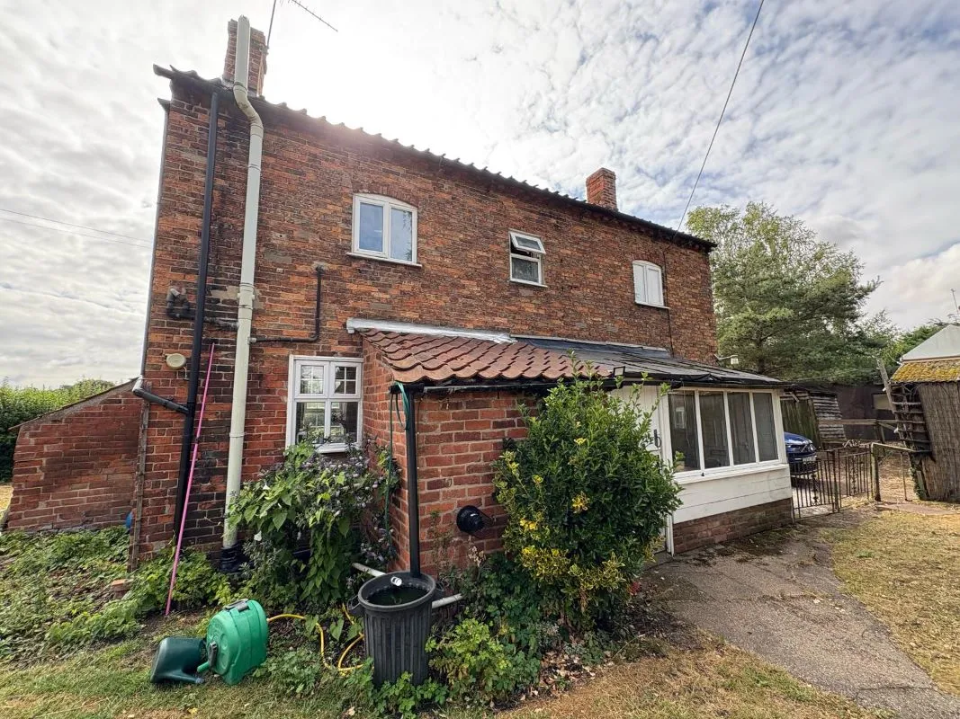 Wingrove Cottage, Main Road, Besthorpe, Newark, NG23 7HR