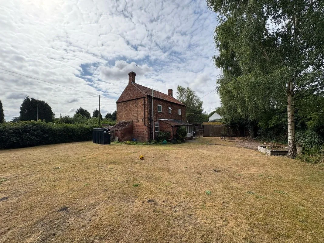 Wingrove Cottage, Main Road, Besthorpe, Newark, NG23 7HR