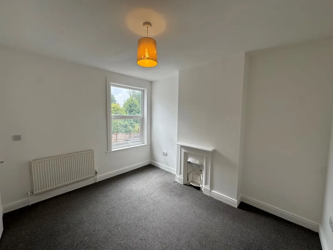 18 Dornoch Avenue, Nottingham, NG5 4DP