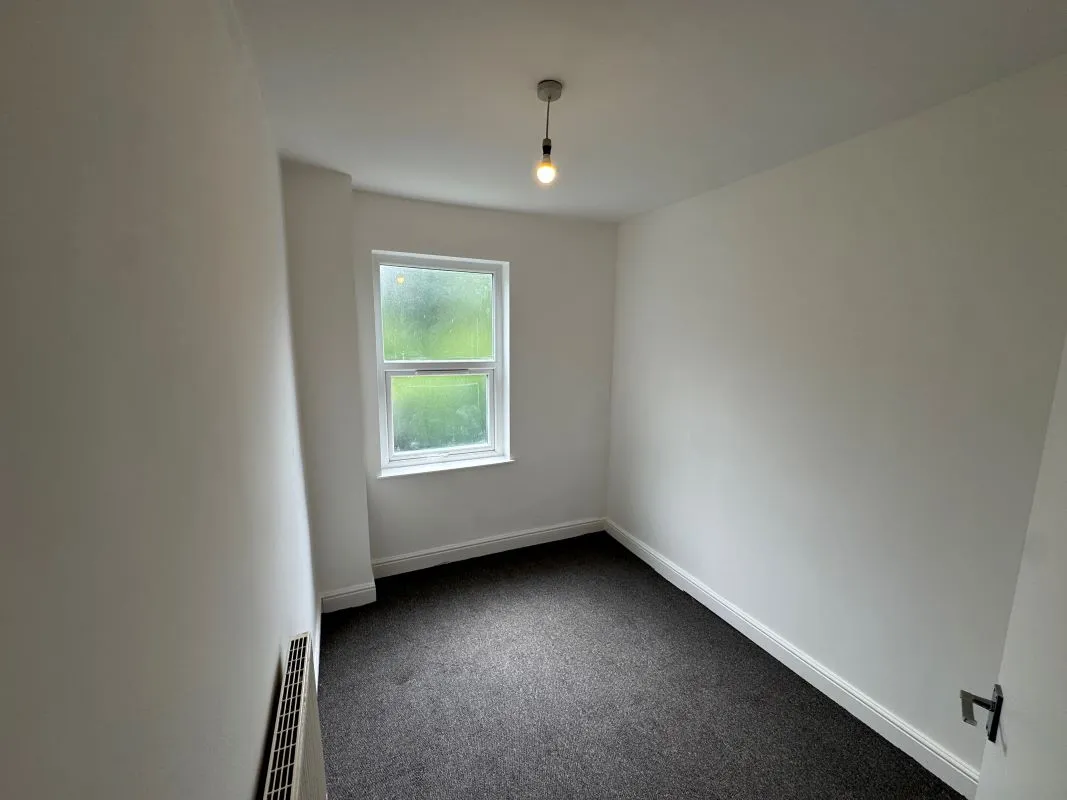 18 Dornoch Avenue, Nottingham, NG5 4DP
