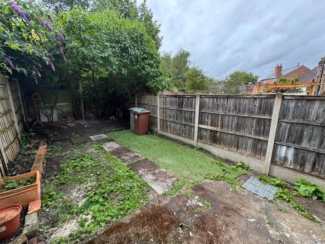 18 Dornoch Avenue, Nottingham, NG5 4DP