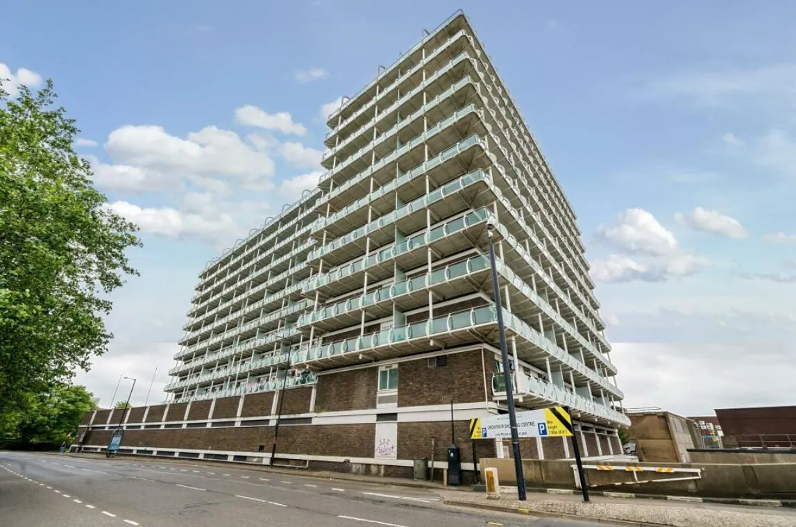 Flat 1017 Northampton House, Wellington Street, Northampton, NN1 3ND