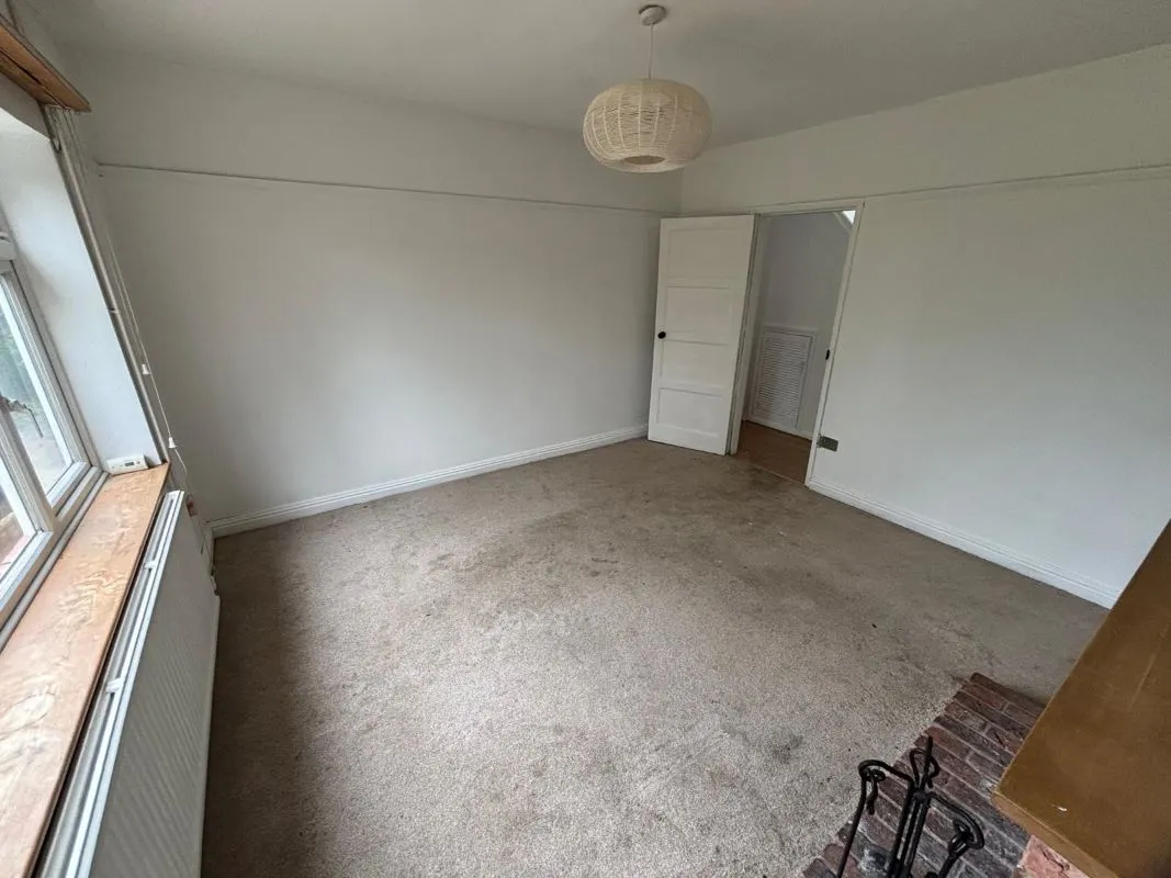 8 Lammas Close, Husbands Bosworth, Leicestershire, LE17 6LL