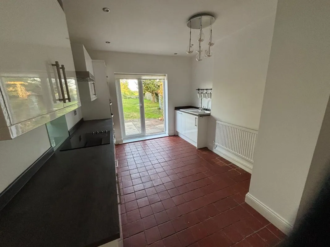 8 Lammas Close, Husbands Bosworth, Leicestershire, LE17 6LL