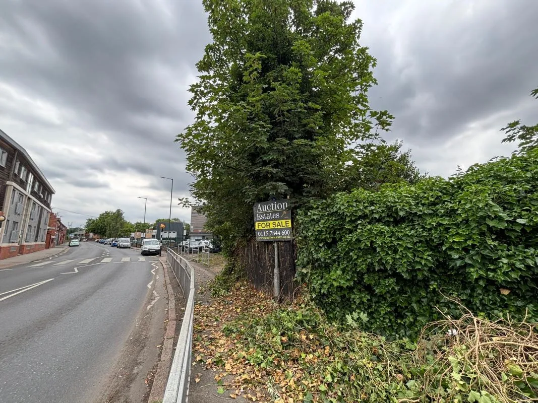 Land off Vernon Road, Nottingham, NG6 0AA