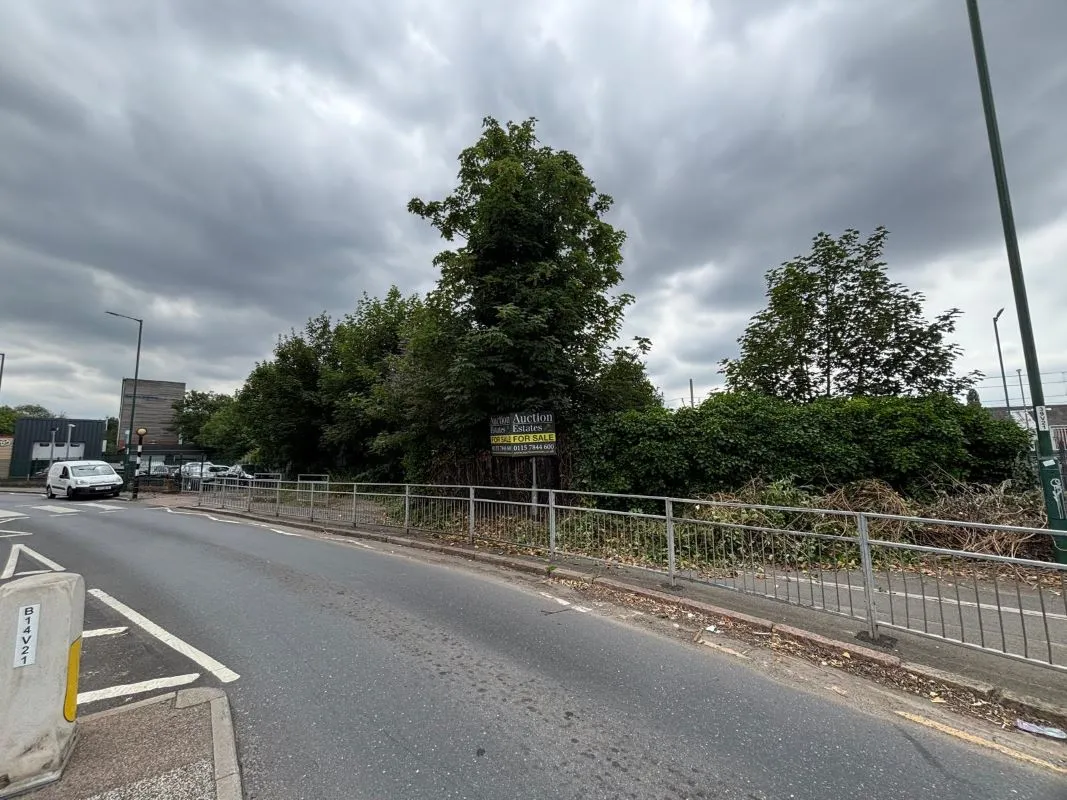 Land off Vernon Road, Nottingham, NG6 0AA