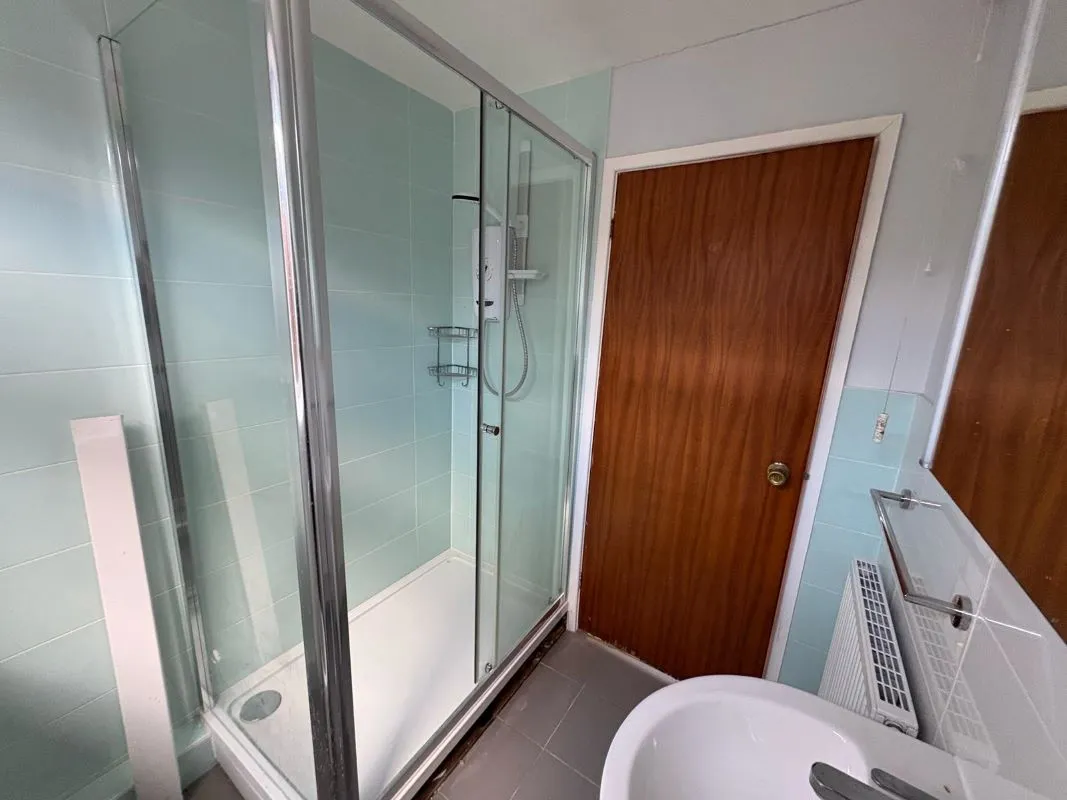 42A Aspley Park Drive, Nottingham, NG8 3EG
