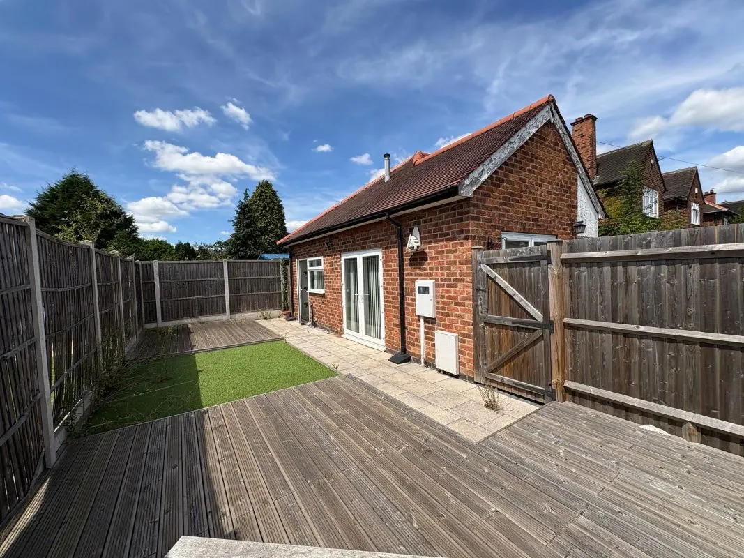 42A Aspley Park Drive, Nottingham, NG8 3EG