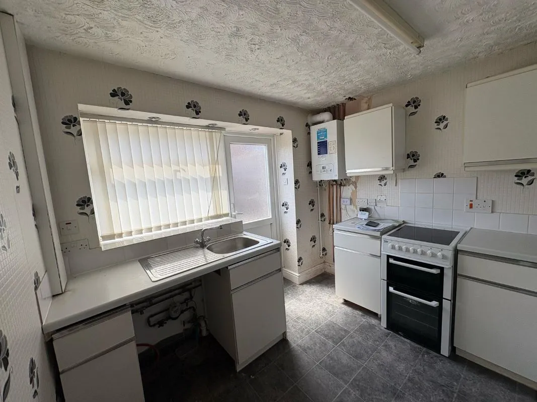42A Aspley Park Drive, Nottingham, NG8 3EG