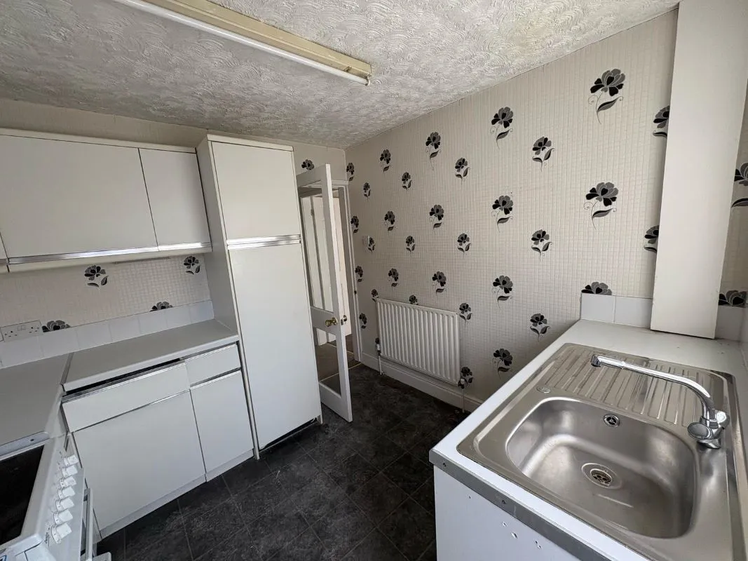 42A Aspley Park Drive, Nottingham, NG8 3EG