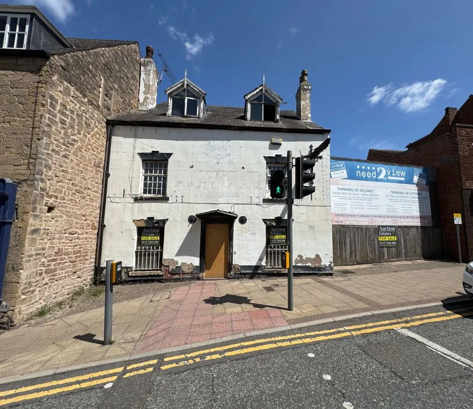 Portland Arms, 21 Albert Street, Mansfield, Nottinghamshire, NG18 1EA