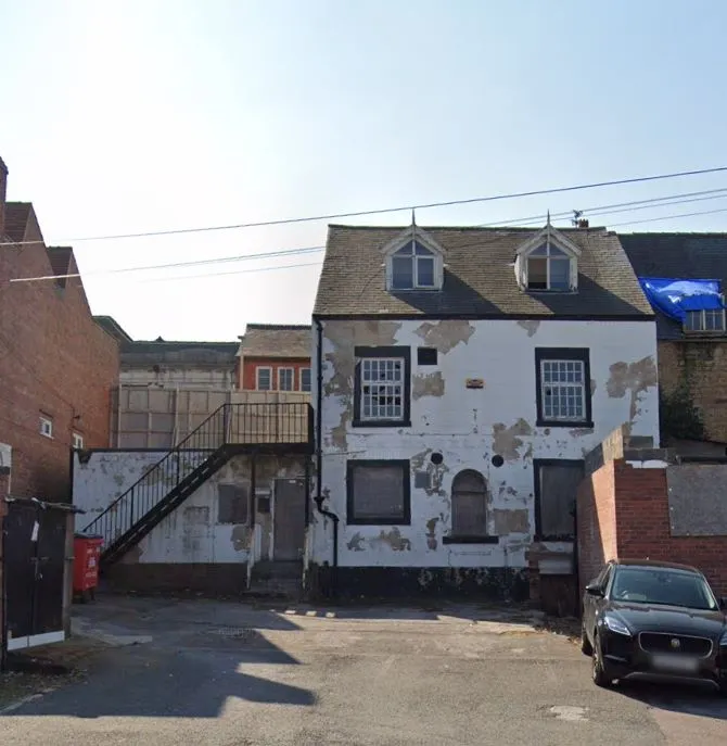 Portland Arms, 21 Albert Street, Mansfield, Nottinghamshire, NG18 1EA