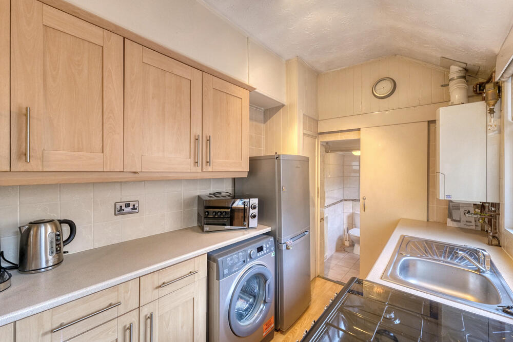 7 Bycars Road, Burslem, Stoke-On-Trent - Auction Hammer Midlands