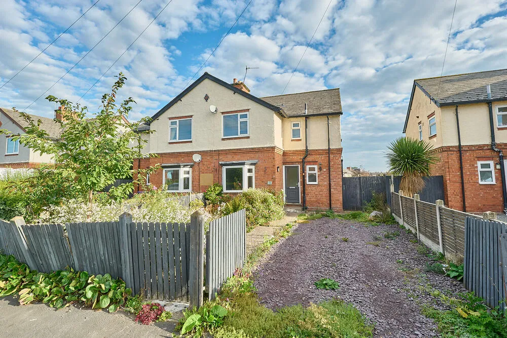 12, Audley Avenue, Newport - Auction Hammer Midlands
