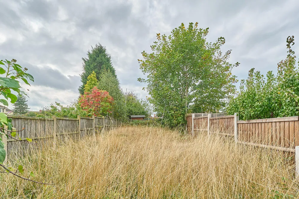 20 Douglas Road West, Coton Fields, Stafford - Auction Hammer Midlands