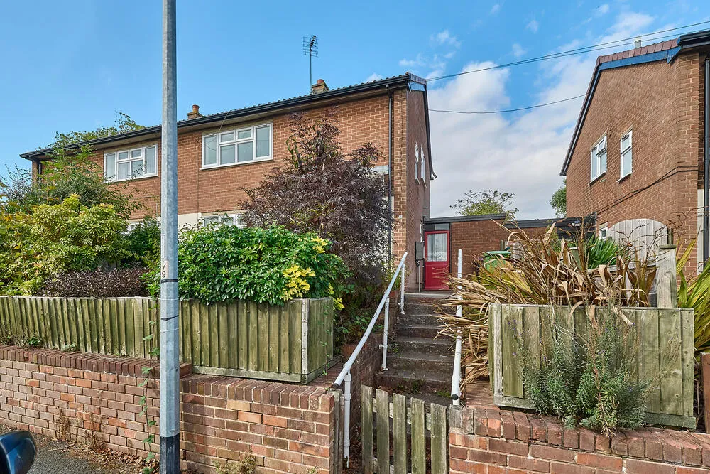 2 Queenswood Close, Ketley Bank, Telford - Auction Hammer Midlands