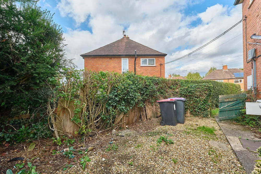 10 Wrekin View, Madeley, Telford - Auction Hammer Midlands