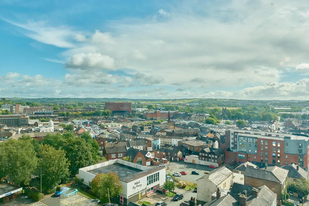Flat 72, Honeywall House, Stoke-On-Trent - Auction Hammer Midlands