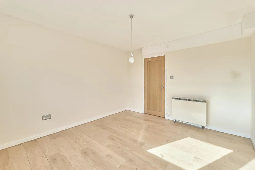 Flat 72, Honeywall House, Stoke-On-Trent - Auction Hammer Midlands