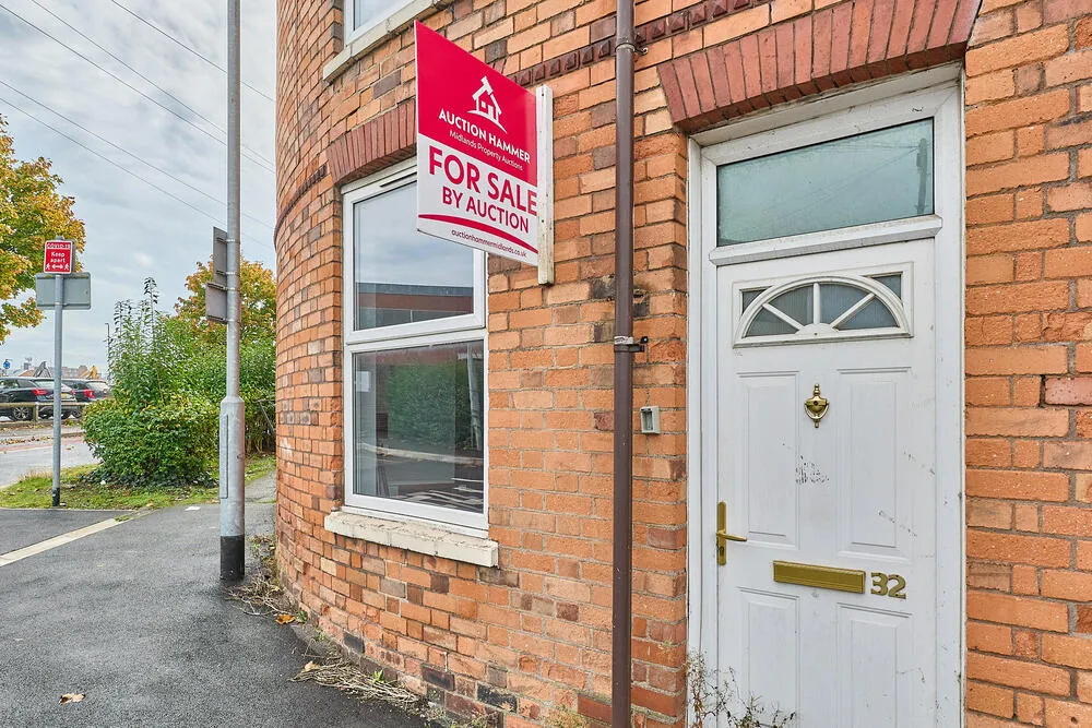 32 Broad Eye, Castle Hill, Stafford - Auction Hammer Midlands