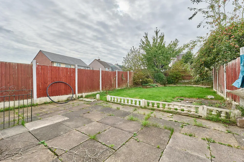 7 Wordsworth Avenue, Highfields, Stafford - Auction Hammer Midlands