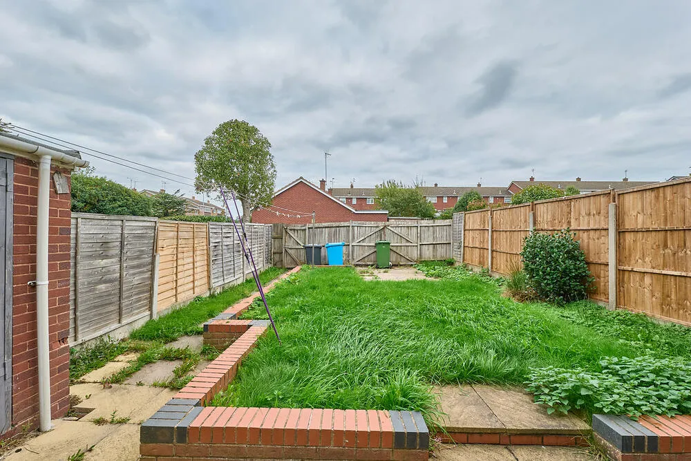 34 Fallowfield Close, Penkridge, Stafford - Auction Hammer Midlands