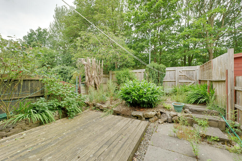 101 Chiltern Gardens, Dawley, Telford - Auction Hammer Midlands