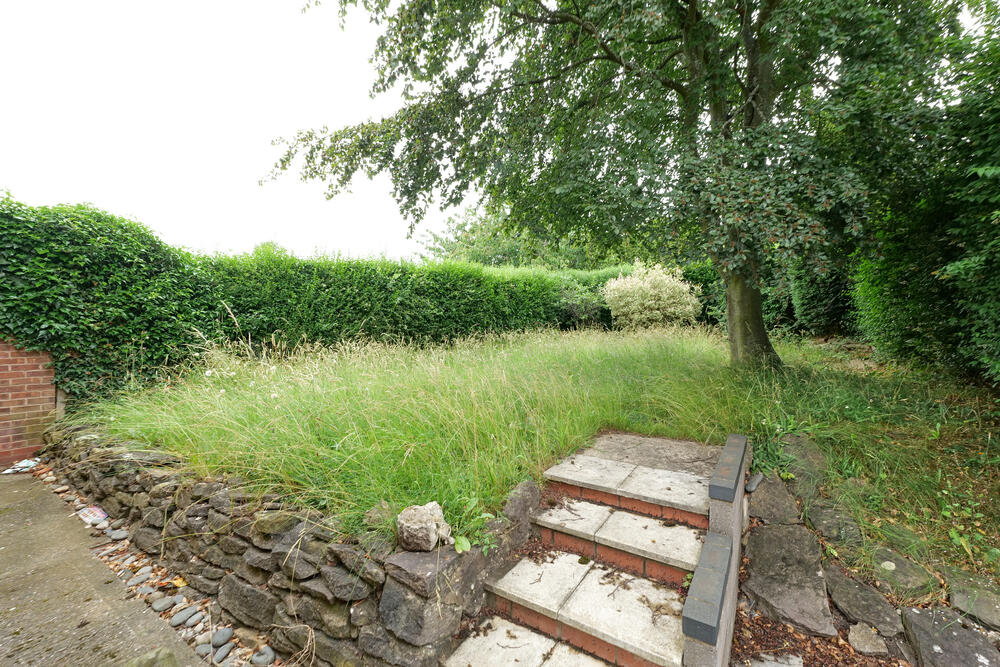 57 East Avenue, Donnington, Telford - Auction Hammer Midlands
