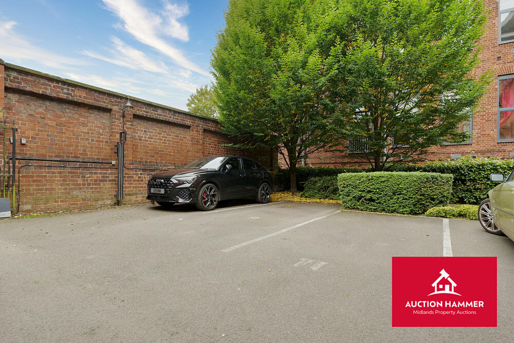 Flat 10, The Old Courthouse, Dudley - Auction Hammer Midlands