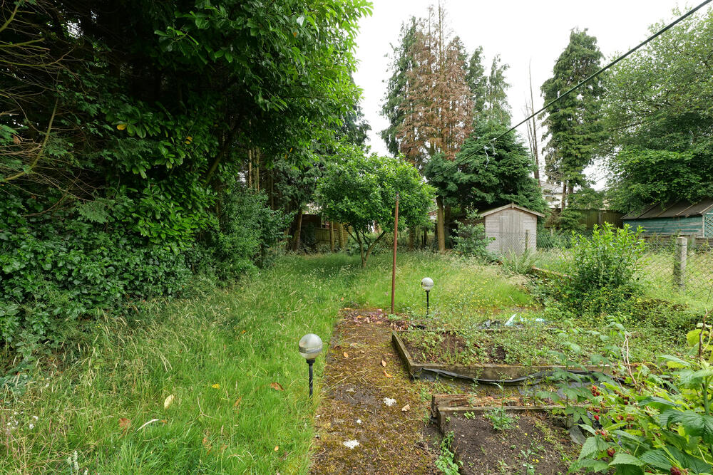 101 Freeston Avenue, Snedshill, Telford - Auction Hammer Midlands