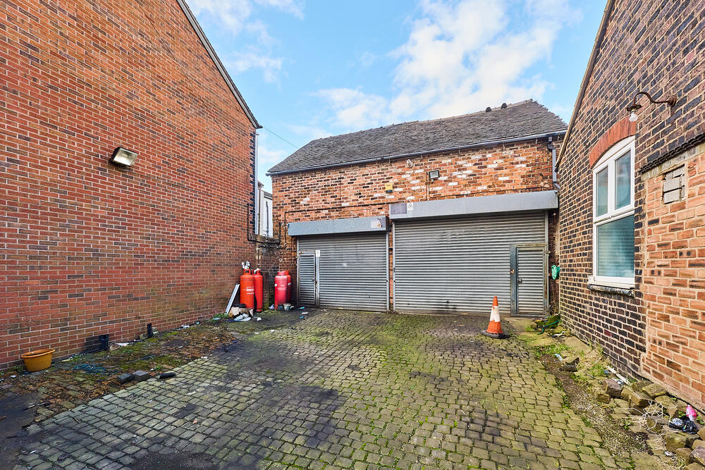Workshop Between, 2 and 2a Robert Street, Stoke on Trent - Auction Hammer Midlands