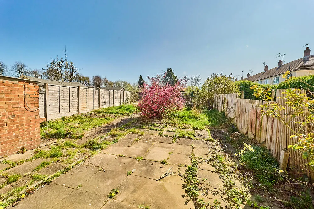 36 Meadow Road, Silkmore, Stafford - Auction Hammer Midlands