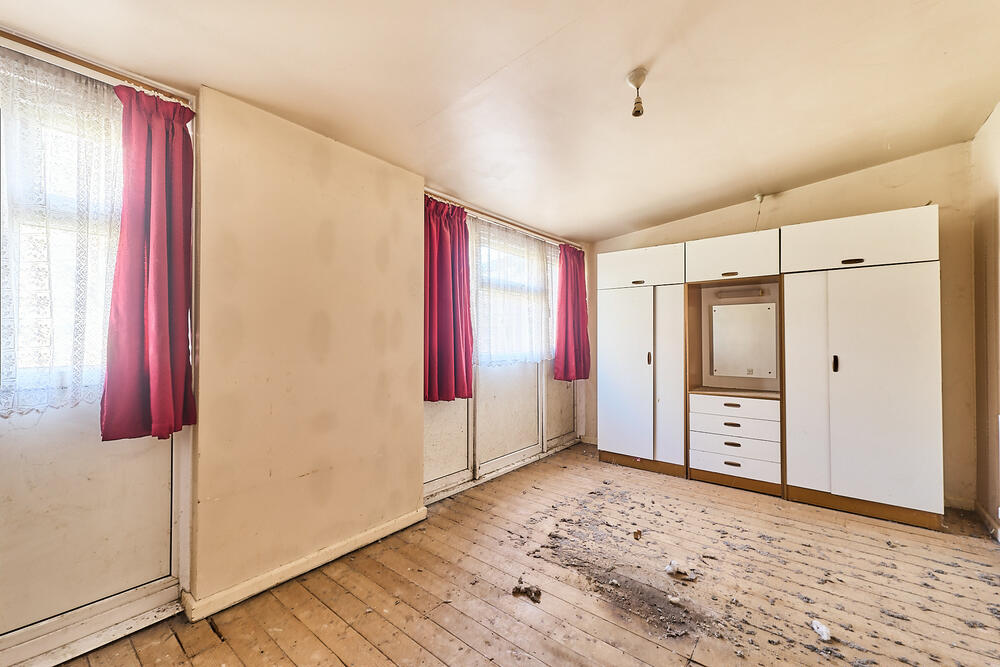 7 Wainwright Walk, Hanley, Stoke-On-Trent - Auction Hammer Midlands