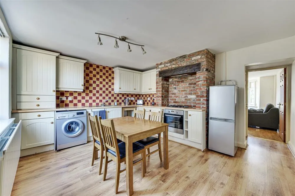8, Moody Street, Congleton - Auction Hammer Midlands