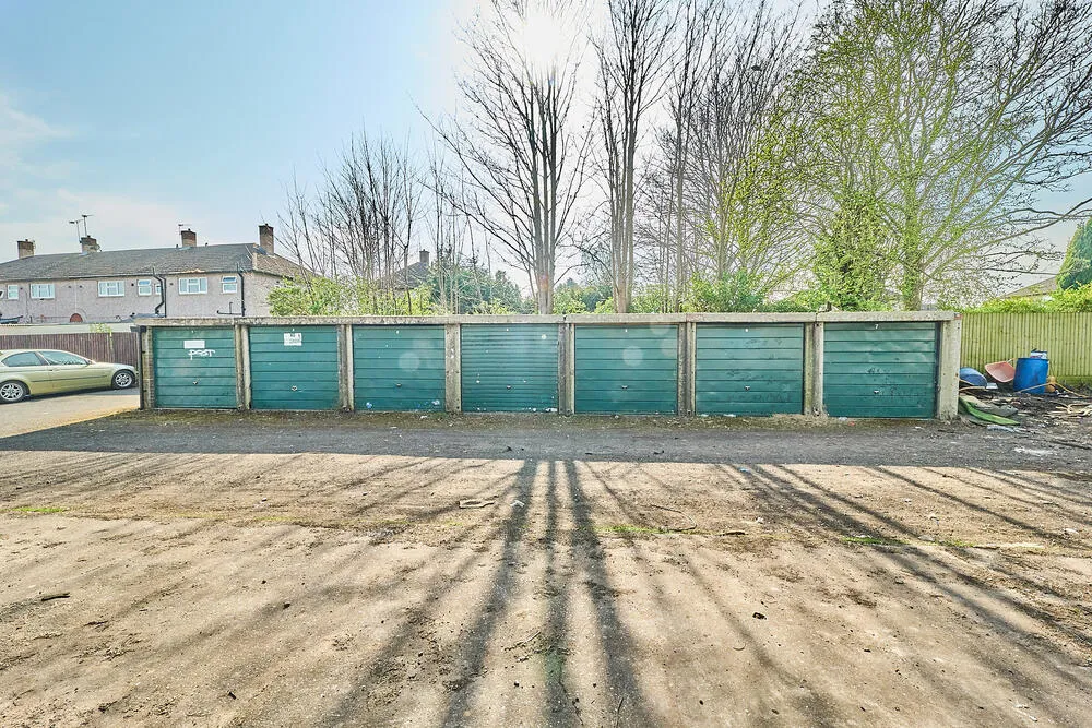 Garages, Turreff Avenue, Telford - Auction Hammer Midlands