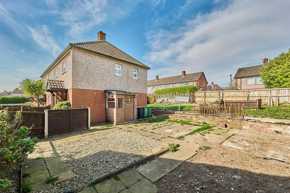 63 Gloucester Avenue, Dawley, Telford - Auction Hammer Midlands