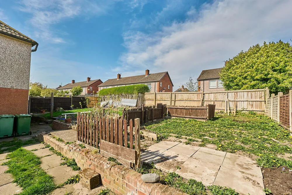 63 Gloucester Avenue, Dawley, Telford - Auction Hammer Midlands