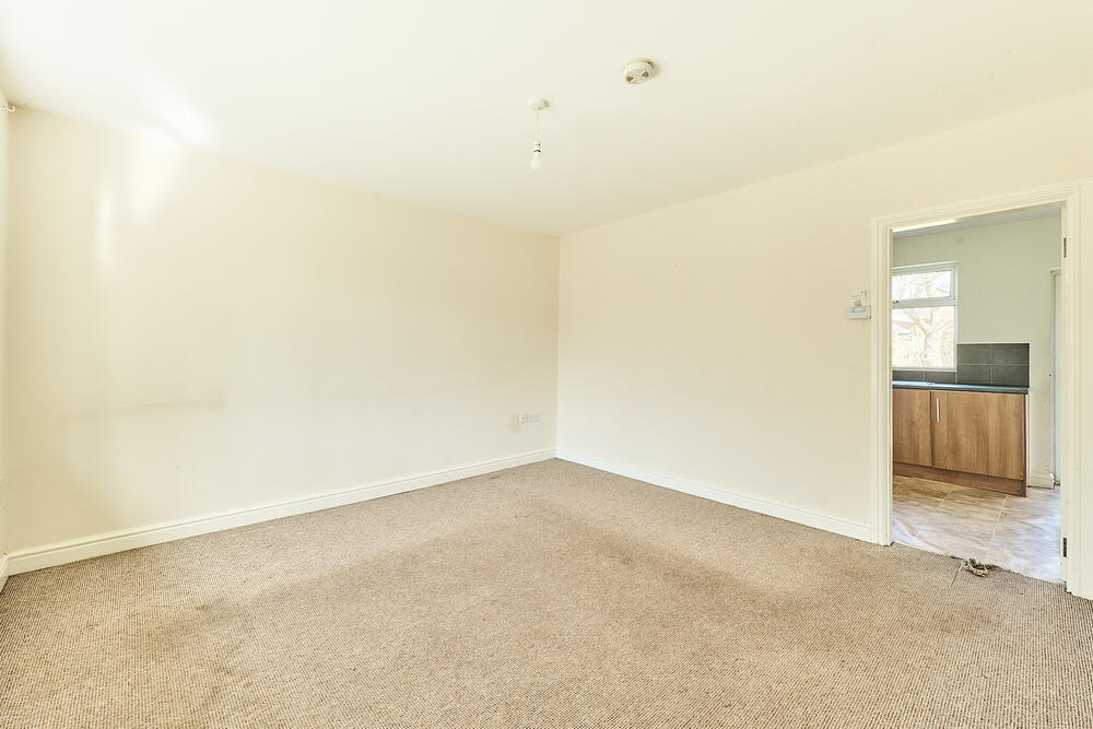 40 Mossford Avenue, Coppenhall, Crewe - Auction Hammer Midlands